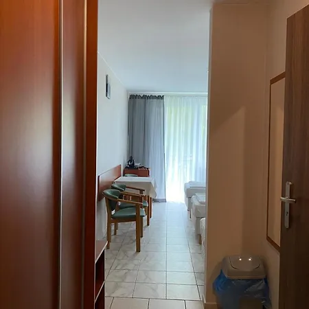 Anker-podczele ベッド・アンド・ブレックファスト 3*