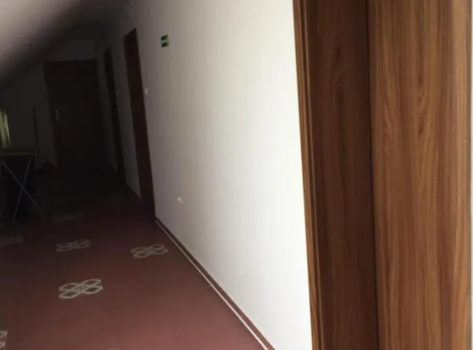 Bed & Breakfast Anker-podczele 3*